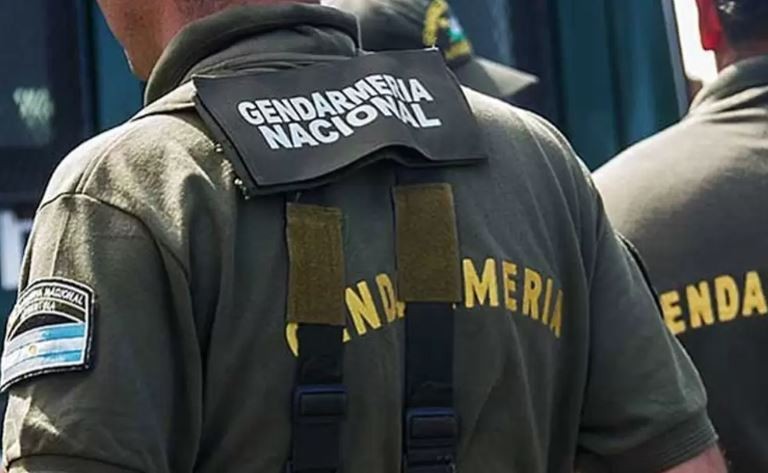 Vestidos como gendarmes montaron un falso control vehicular y robaron 6 millones de pesos en Jujuy | Actualidad