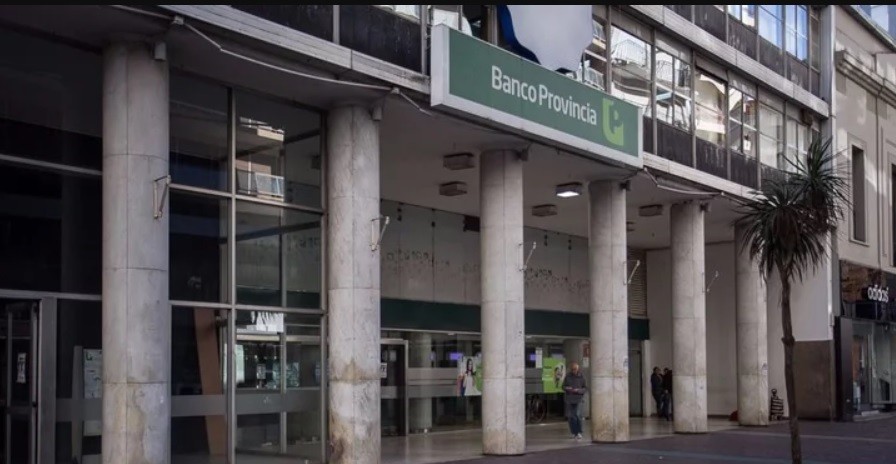 Salidera bancaria: le rompieron un ojo al robarle un millón y medio de pesos | Actualidad