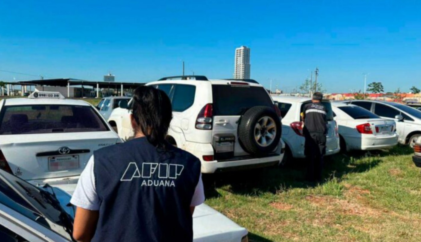 Contrabando de combustible: La Aduana secuestró 14 vehículos con matrícula paraguaya | Actualidad