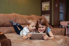 Día de la Internet Segura: Recomiendan pautar el tiempo infantil ante las pantallas | Actualidad