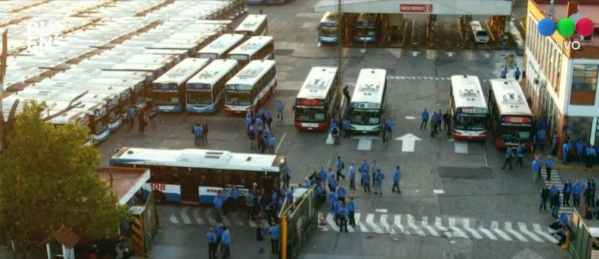 Sorpresivo paro: 50 líneas de colectivos paran de forma indeterminada en el AMBA | Actualidad
