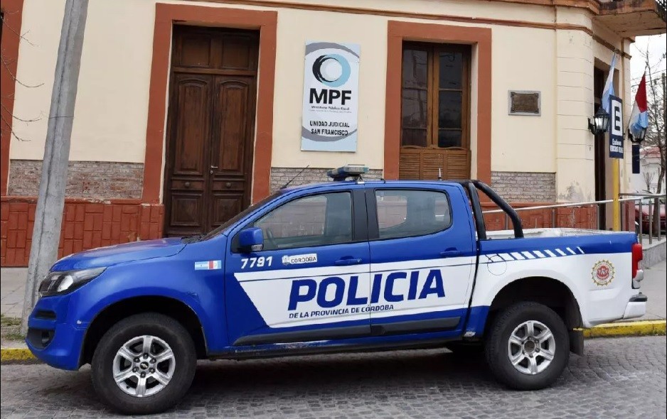 Sorprendió a un ladrón robándole la cortadora de césped en su casa y lo mató: lo imputaron por "exceso en la legítima defensa" | Córdoba