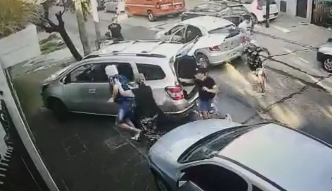 Fueron a festejar un cumpleaños con una mujer en silla de ruedas y sufrieron un violento robo | Actualidad