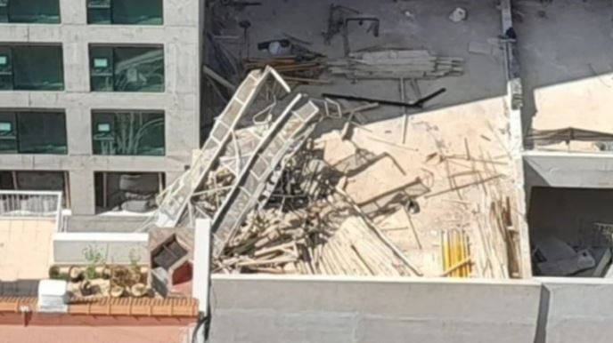 Vicente López: se cayó una grúa en un edificio en obra y dejó un muerto y un herido grave | Actualidad