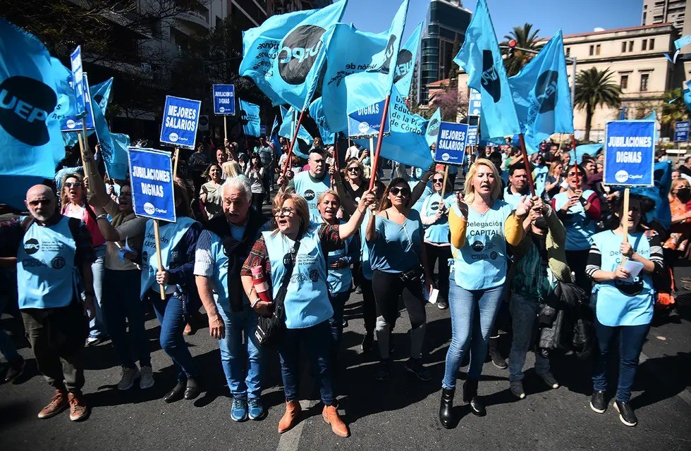 Córdoba: Docentes rechazaron la oferta salarial y preparan otro paro | Córdoba