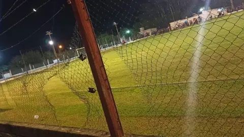 Denuncian por robo y destrozos a hinchas de Alumni de Villa María | Córdoba