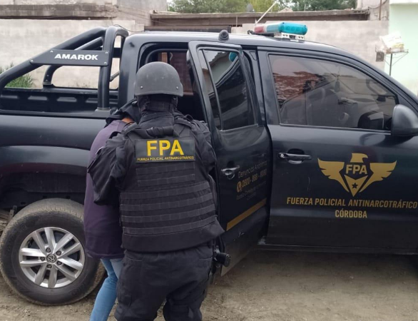 Detienen a un ciudadano colombiano por vender "cocaína rosa" en barrio San Martín | Córdoba