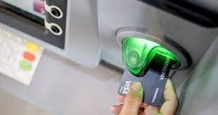 Fue a cobrar su jubilación y descubrió que su amiga había sacado un préstamo | Actualidad