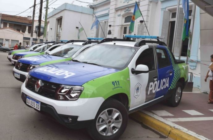 Polémica decisión: comenzó la convocatoria de unos 7.000 conductores civiles para manejar patrulleros de la Bonaerense | Actualidad
