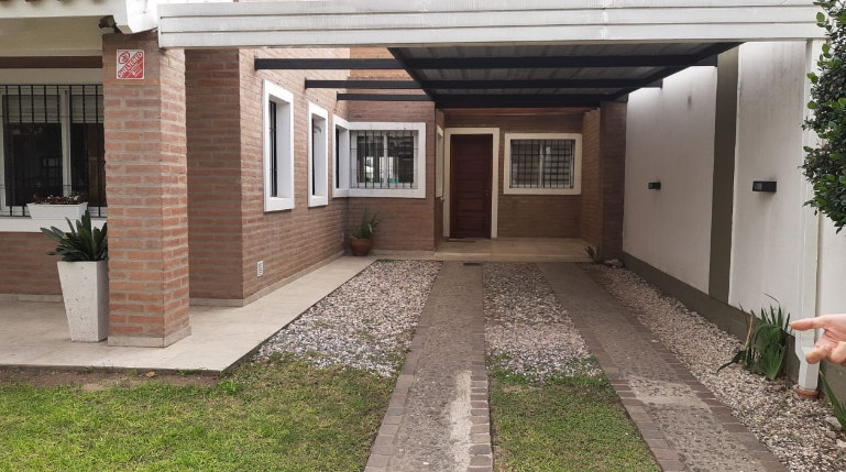 Robaron una camioneta del garage de una casa de Argüello | Córdoba