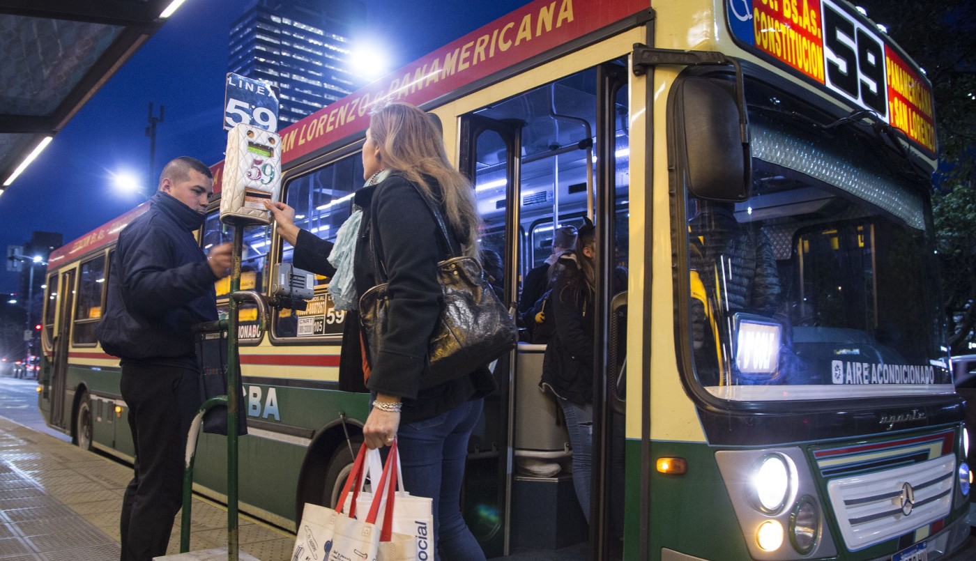 Se agravó el conflicto de los colectivos: esta noche no habrá servicio en el AMBA | Actualidad