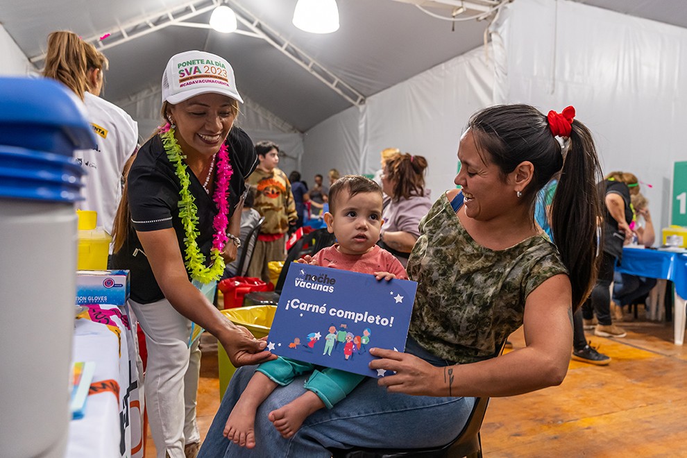Casi 7000 dosis colocadas en La Noche de las Vacunas | Córdoba