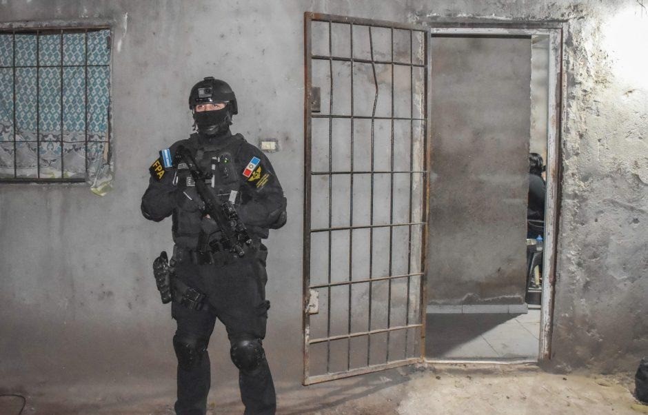 Detuvieron a tres personas por venta de drogas | Actualidad