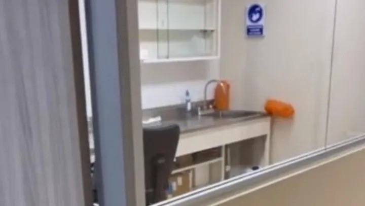 Escalofriante video: un medico fue espantado por un fantasma en un hospital | Internacionales