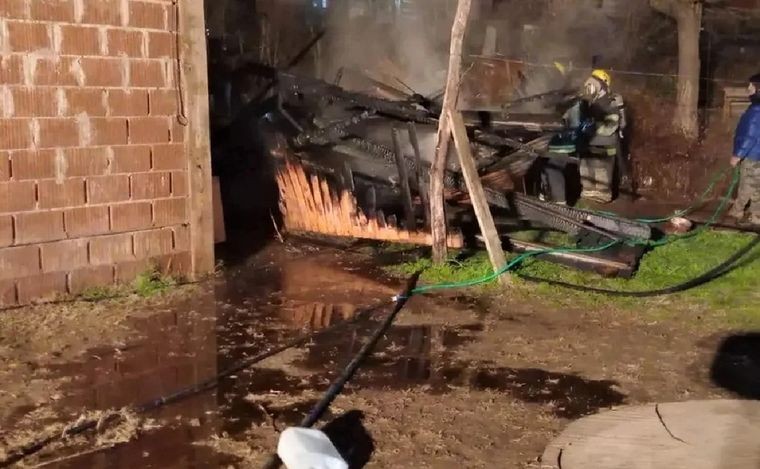 Santa Rosa de Calamuchita: Una menor sufrió importantes quemaduras en un incendio | Córdoba