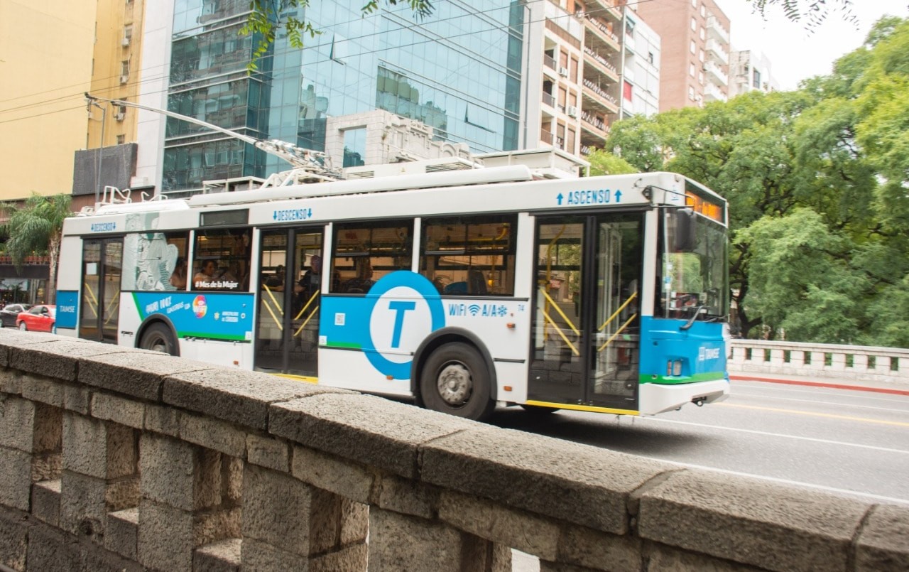 Por un corte de servicio eléctrico las líneas del trolebus se ven afectadas | Córdoba