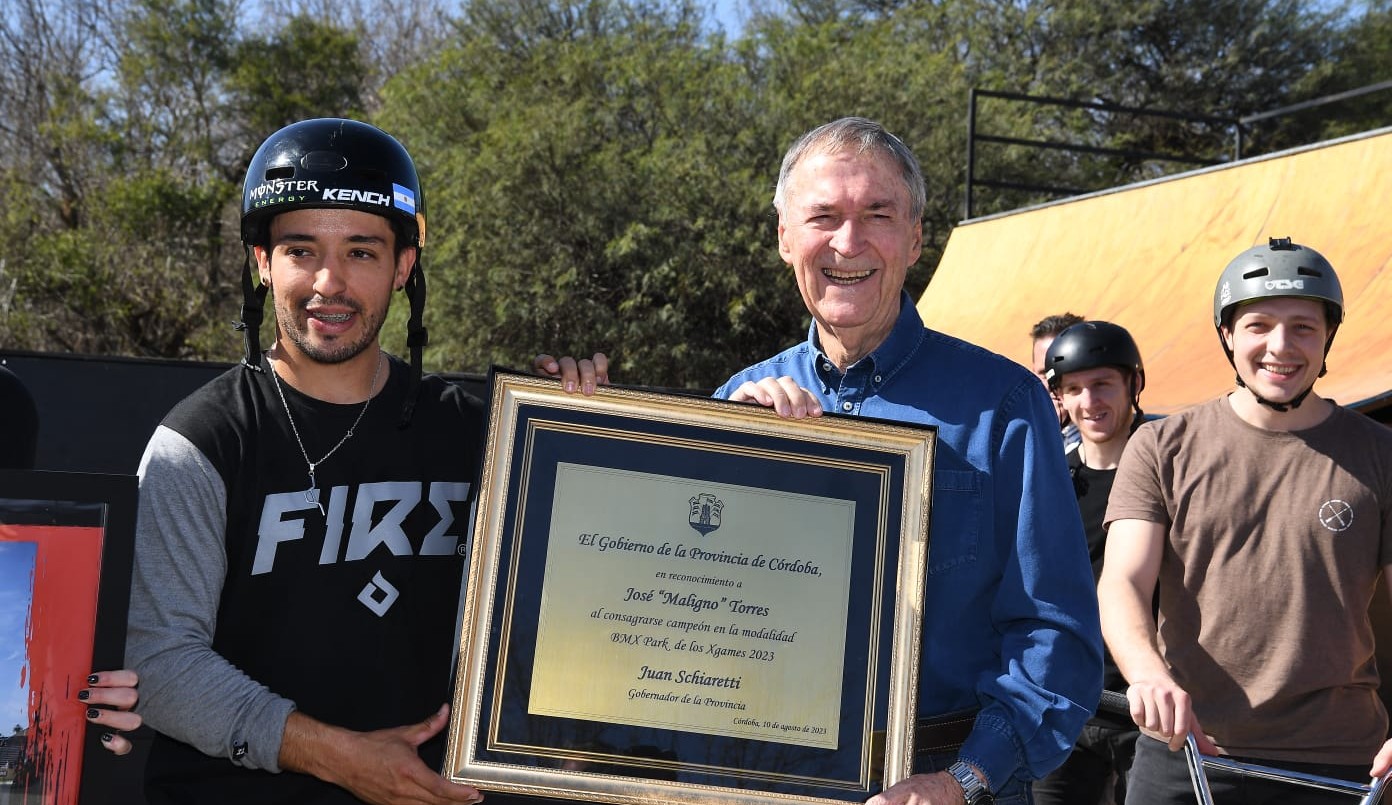 Schiaretti homenajeó a "Maligno" Torres por su medalla de oro en los X-Games | Córdoba