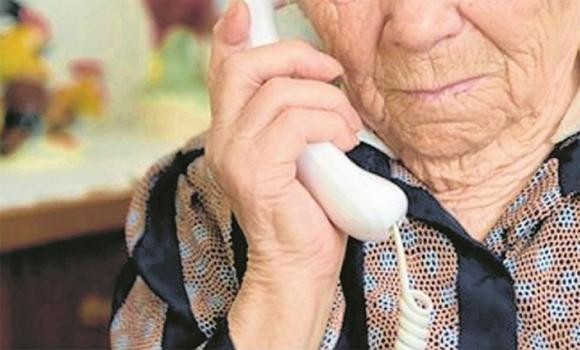 Se hicieron pasar por empleados bancarios para estafar y secuestrar a una anciana en Córdoba | Córdoba