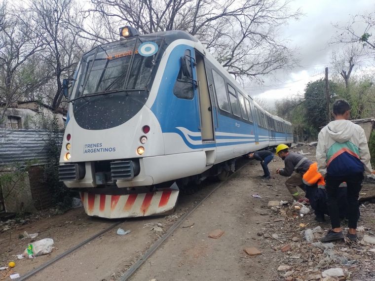 Descarriló el Tren de las Sierras: denuncian que había escombros en la vía | Córdoba