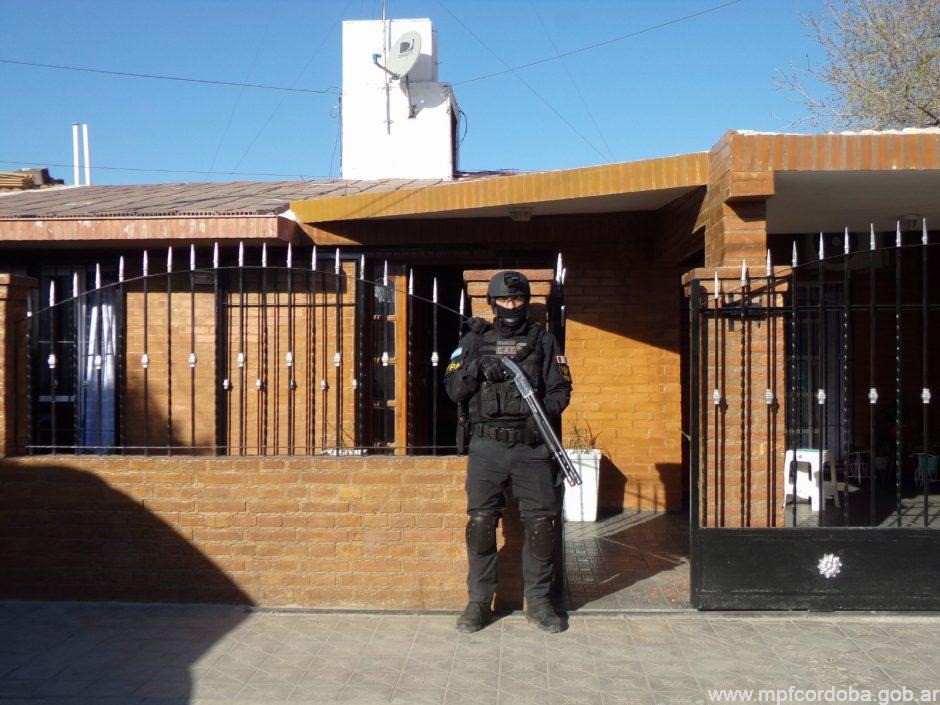 Detuvieron a madre e hija por vender droga cerca de una universidad | Córdoba