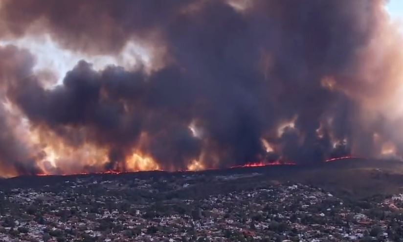 Está controlado el incendio que causó destrozos en el Valle de Punilla de Córdoba | Córdoba