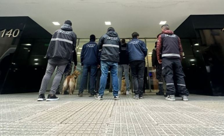 Con más controles, baja el dólar blue: investigan maniobras de agencias de turismo | Actualidad