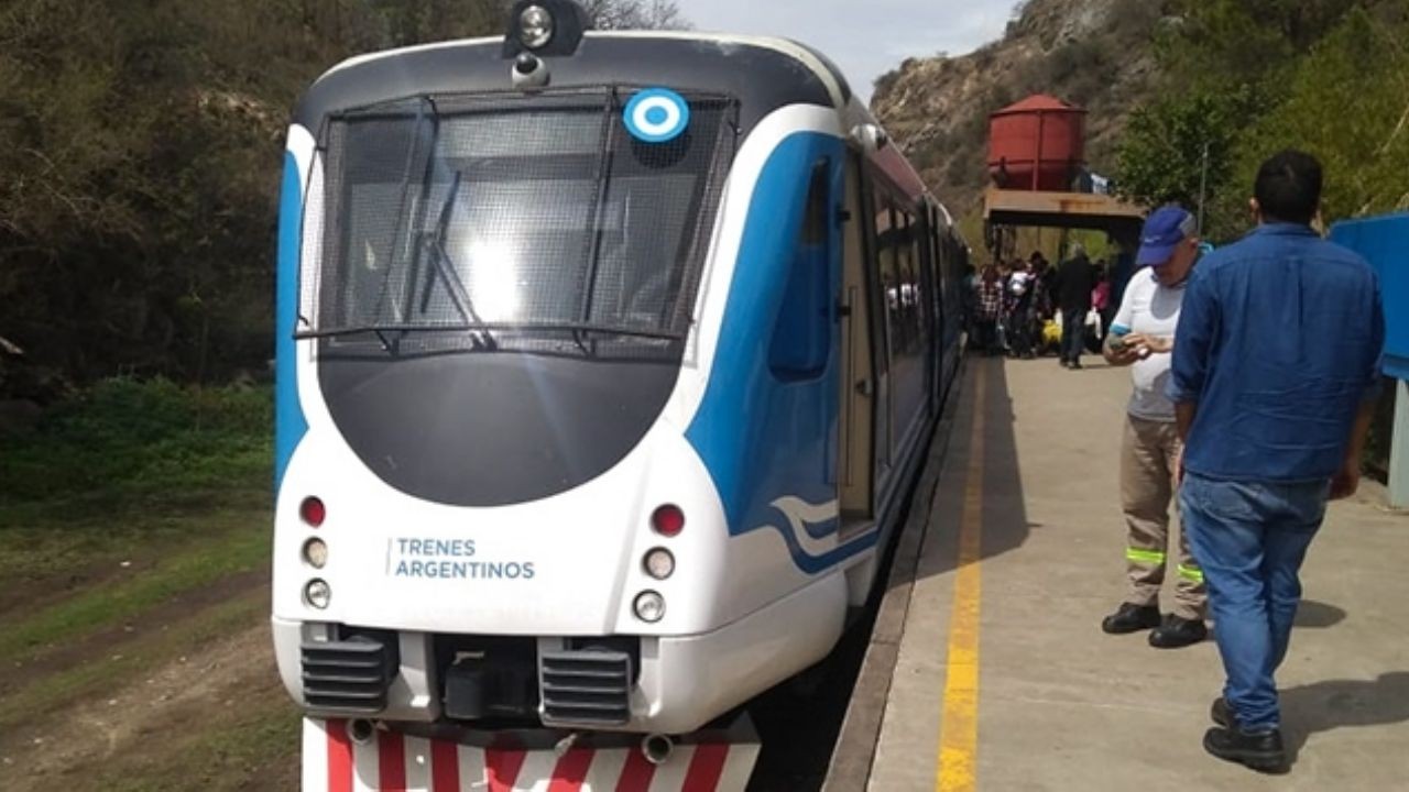 Después de 50 años, volvió a circular el Tren de las Sierras | Córdoba
