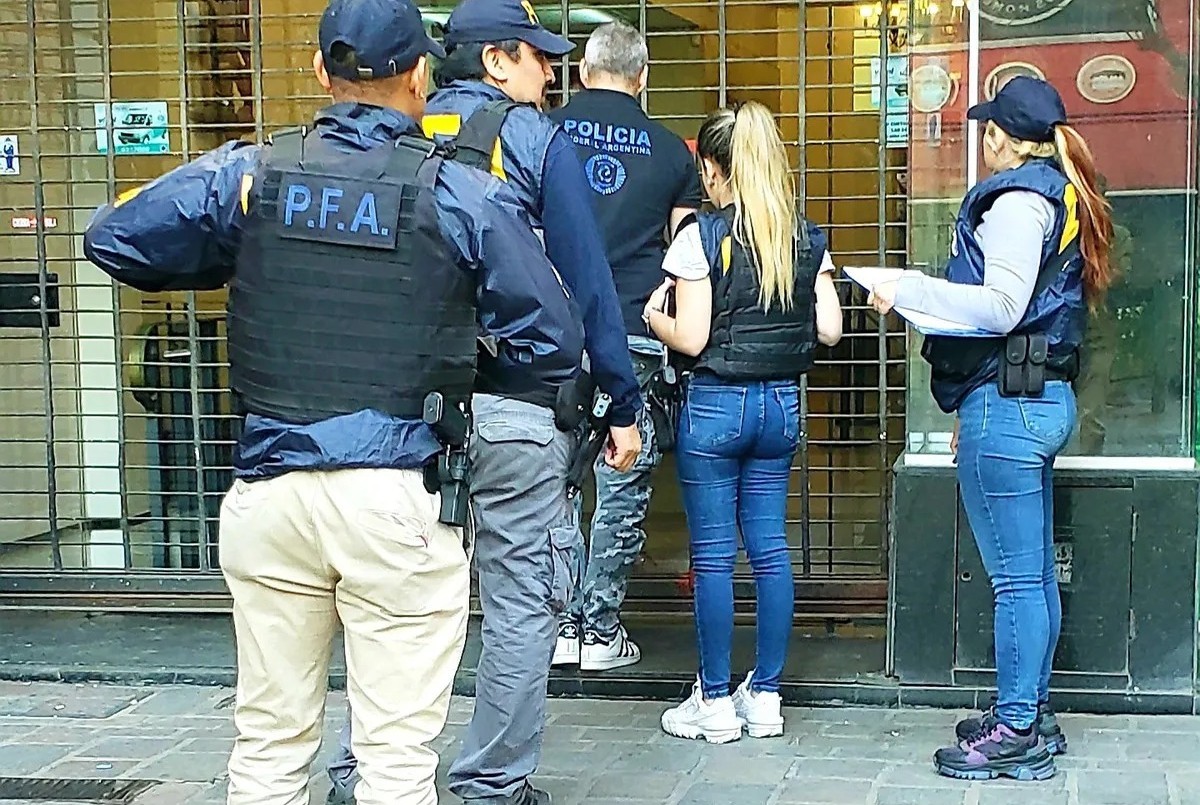 La Justicia Federal ordenó allanar "cuevas" de la city cordobesa | Córdoba