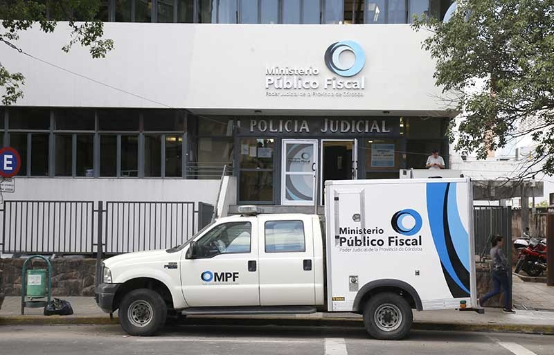 Se confirmó en la autopsia que la menor asesinada por su ex padrastro murió de 25 puñaladas | Córdoba