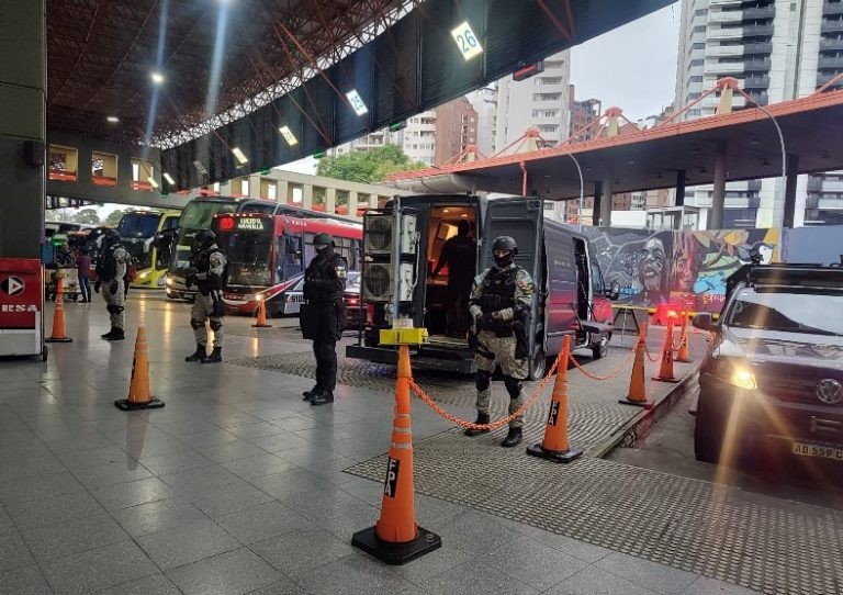FPA realizó controles preventivos en la Terminal de Ómnibus | Córdoba