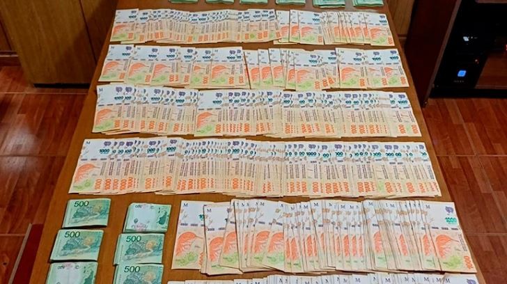Entre Ríos: robaron un millón de pesos y luego los devolvieron en la comisaría | Curiosidades
