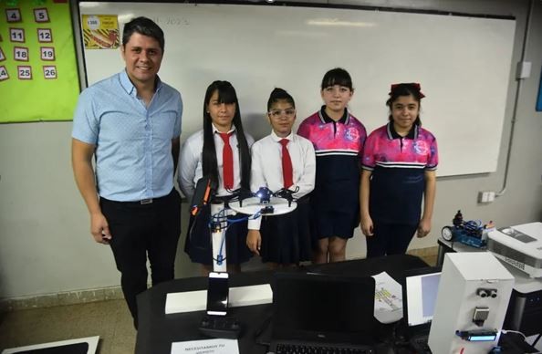 Alumnas cordobesas fueron reconocidas en una competencia internacional por crear una app contra la inseguridad | Actualidad