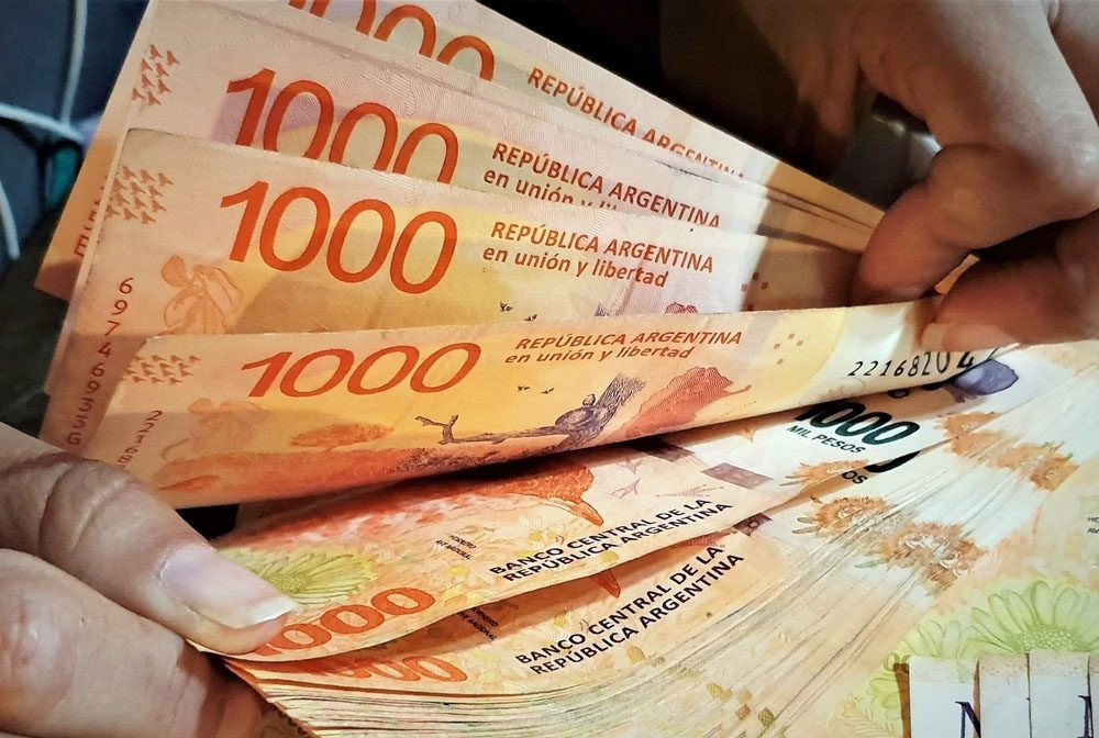 El salario mínimo argentino está cuatro veces por debajo de Costa Rica, Uruguay y Chile | Actualidad