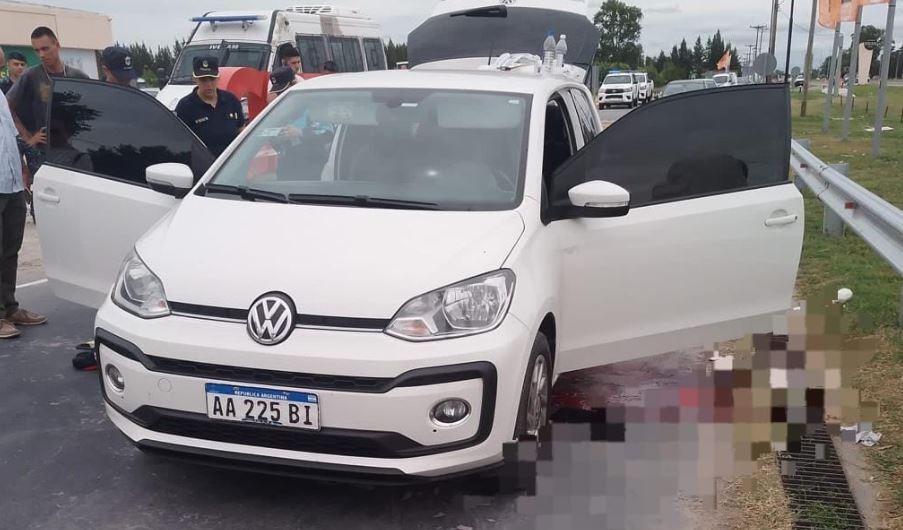 Tiroteo en el parador Atalaya de Chascomús: un hombre paró a comprar medialunas e intentaron robarle el auto | Actualidad