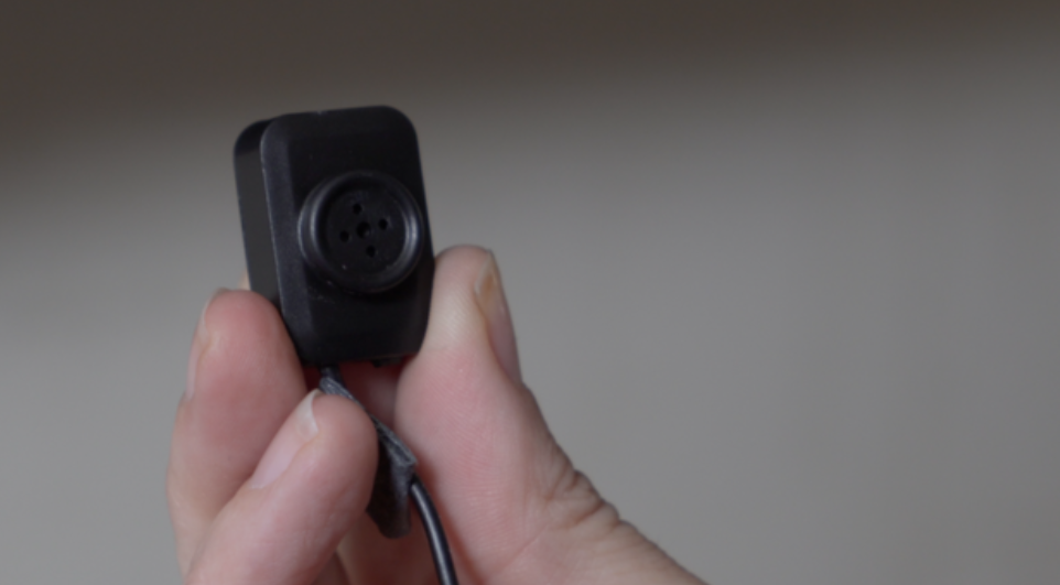 Escondió una cámara en la casa de su ex para espiarla: lo imputaron por causarle daños psicológicos | Actualidad