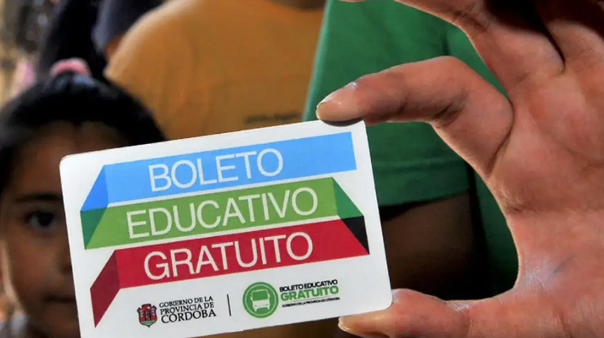 En una semana más de 88 mil personas se inscribieron en el Boleto Educativo Gratuito | Córdoba