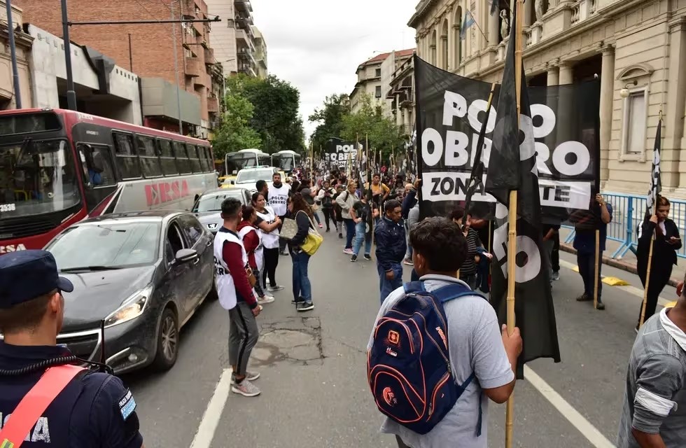 Córdoba: organizaciones sociales participan de la jornada nacional de protesta en reclamo de alimentos | Córdoba