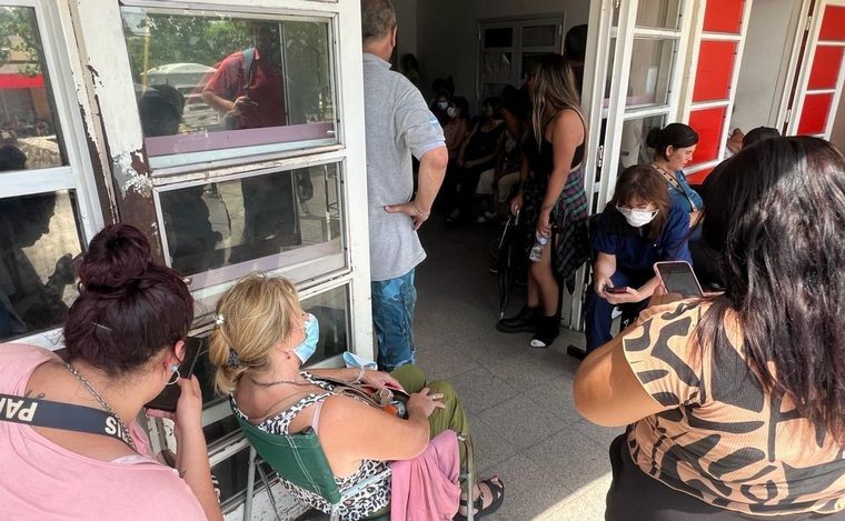 Desborde en hospitales de Córdoba por casos de dengue: esperas de hasta seis horas para atención | Córdoba