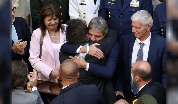 Milei designó a Caputo como guardián de todos los fondos fiduciarios | Actualidad