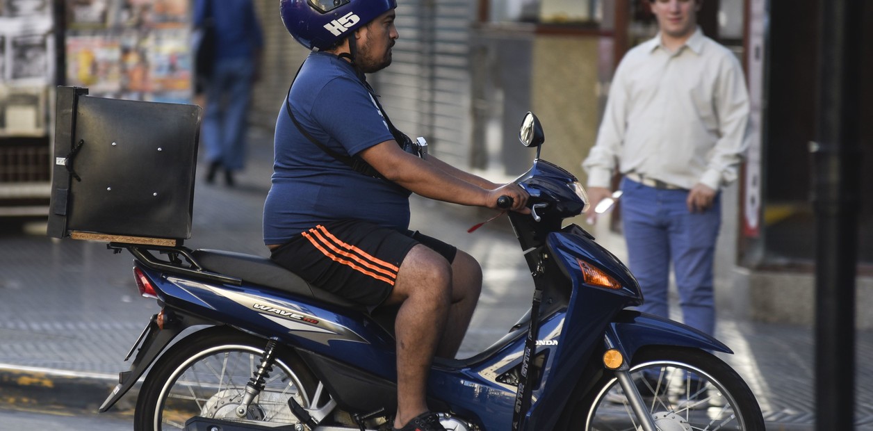 Córdoba: más de la mitad de los motociclistas no usa adecuadamente el casco | Córdoba