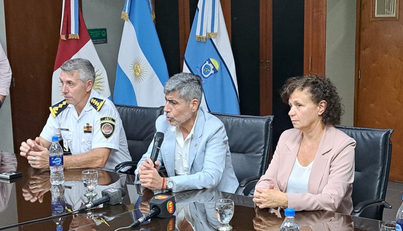 Lucha contra el narcotráfico: 52 pasos entre Córdoba y Santa Fe, escasez y cambios en autoridades policiales | Córdoba