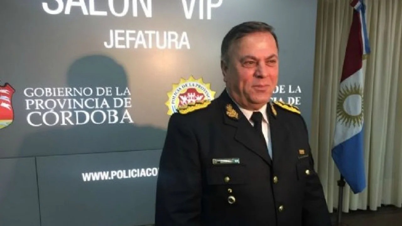 Habilitaciones truchas: Folli, el ex comisario y Sosa, ex jefe de bomberos, con prisión preventiva | Córdoba