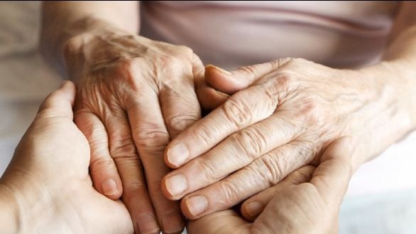 Tiene Parkinson y le robaron el equipo que necesita para monitorear un implante cerebral | Actualidad