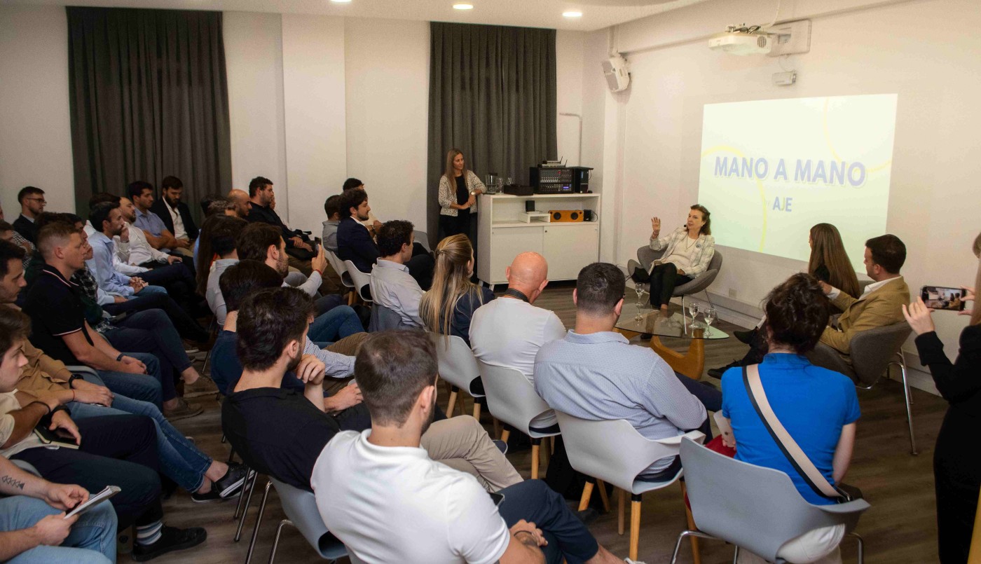 Canciller Diana Mondino inspira a jóvenes cordobeses durante su visita a Córdoba | Córdoba