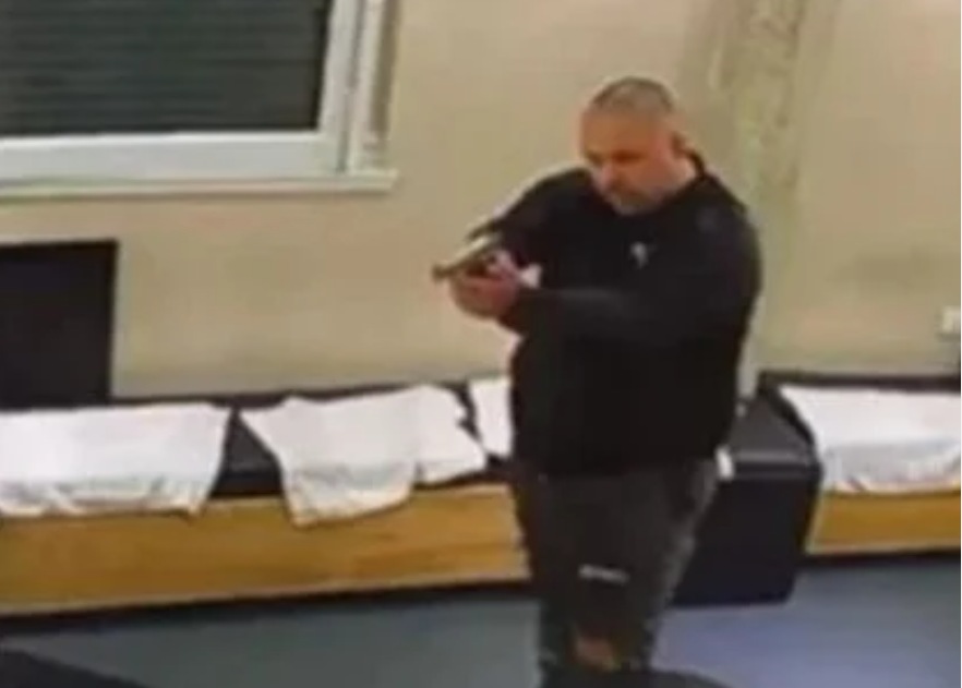 Reabre la peluquería donde uno de los estilistas mató a un compañero | Actualidad