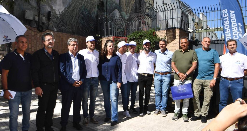 Se firma convenio de sponsoreo entre Lotería y Rally Argentino para impulsar el deporte local | Córdoba