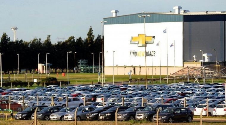 Retiros: General Motors desvincula a personal en Alvear y vuelve a cerrar la planta | Actualidad