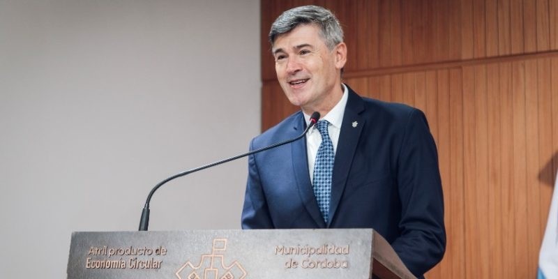 Passerini dio detalles sobre cuándo podría mejorar el transporte público | Córdoba