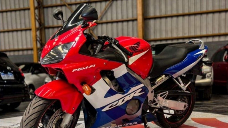 Detuvieron a un hombre que intentó vender la llave de una moto subastada | Actualidad