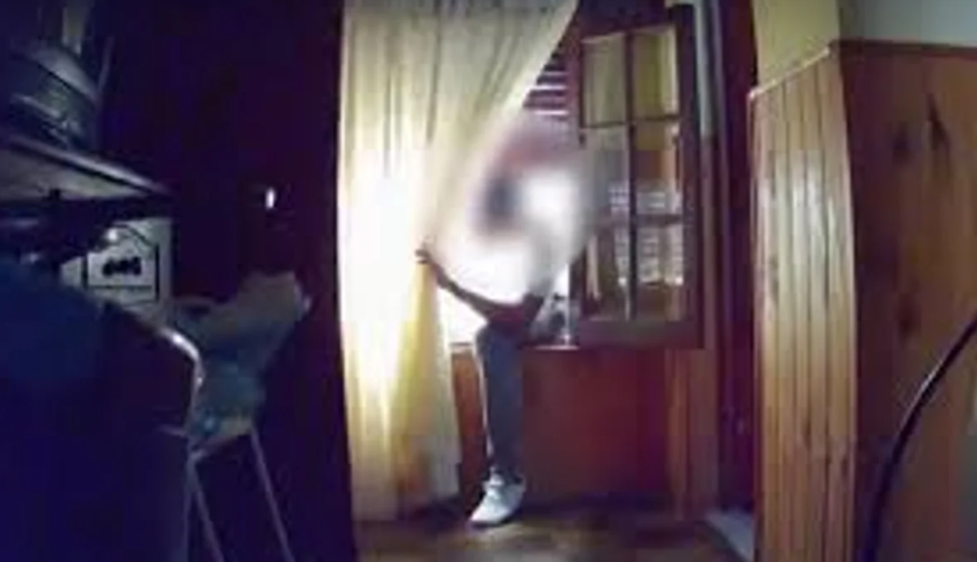 Bloquean fondos bancarios del hombre que fue filmado robándole a sus suegros | Actualidad